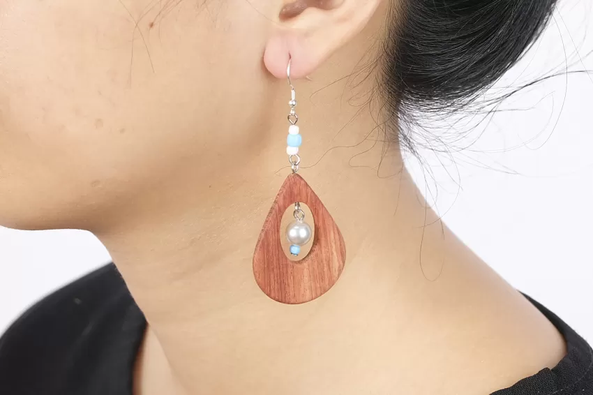 Big Teardrop Wooden Earrings, Elegant and Luxurious Design, Enhances Facial Features, Easy to Match with Outfits, High Durability