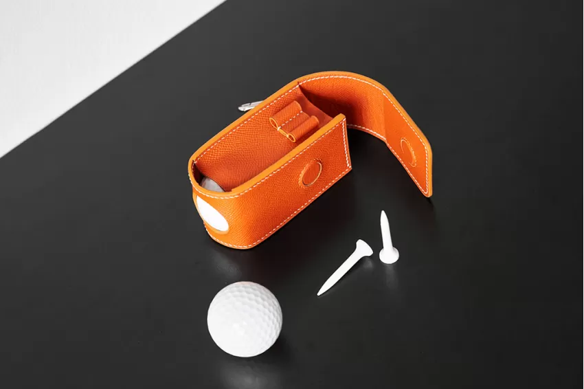 Calfskin Golf Ball Holder, Premium Material, Traditional Handcrafted, Luxurious Accessory, Smart and Convenient Design