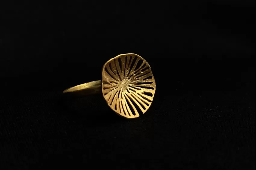 “THƠ” Gold Plated Ring