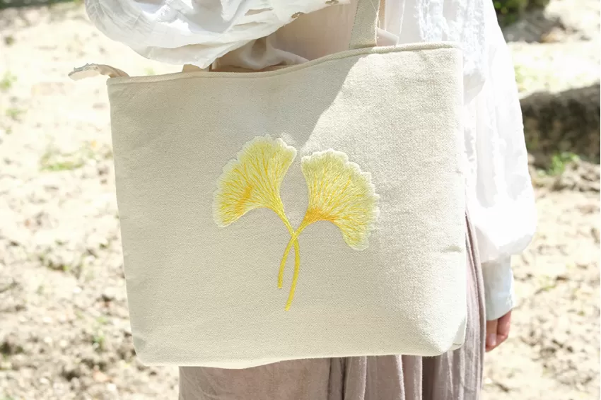 Ginkgo Embroidery, Horizontal Tote Bag