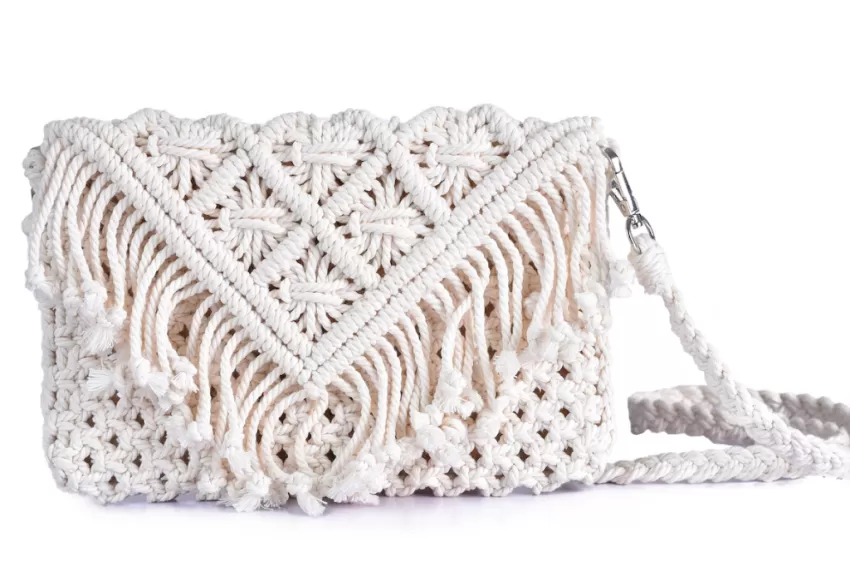 Macrame Envelope Bag, Handcrafted Handbag, Soft Macrame Material, Pure White Color, High Durability, Modern Design