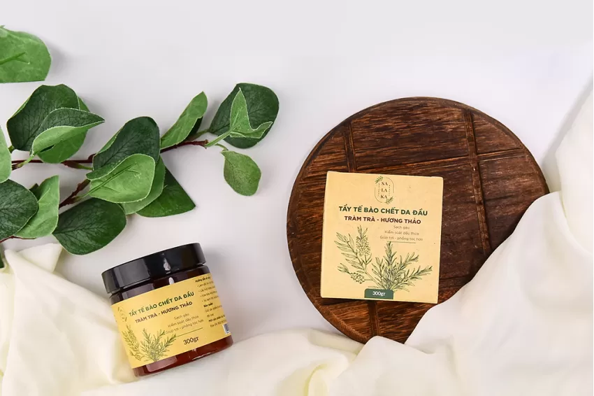 Tea Tree And Rosemary Exfoliating Scrub For Scalp