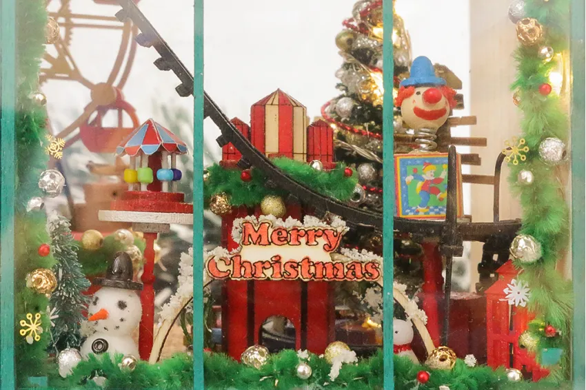 “Santa’s Toy Store” Miniature, DIY Miniature Kit, Christmas Decoration, Miniature Toys, Gift For Loved Ones And Friends, Christmas Gift, Handmade