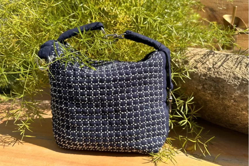 “Bình” Sashiko Embroidery Linen Bag, Navy Blue, Soft And Durable Fabric, Adjustable Strap Length, Versatile Carrying Styles