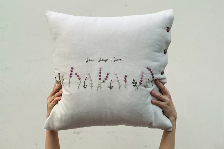 Hand-Embroidered Pillow - Em Thêu, Various Colors, Soft Linen Fabric, Elegant Style, For Head Or Sofa Decoration
