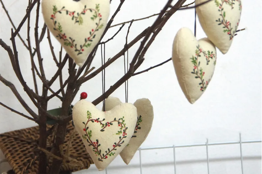 Decorative Painted Fabric Hearts, Handmade Accessories, Fabric Accessories, Decorative Accessories, Ornaments, Unique Gifts