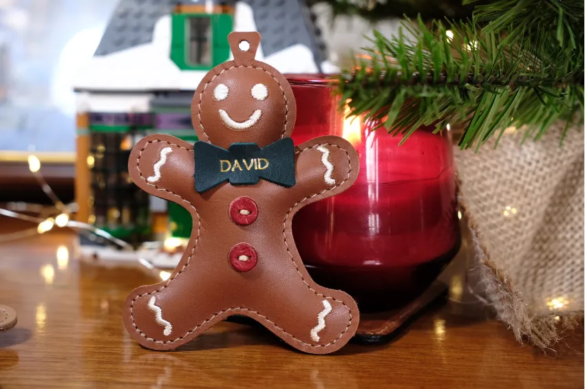 Personalized Gingerbread Man Leather Ornament, Christmas Decoration, Christmas Tree Decoration, Door Handle Hanging, Personalized Gifts