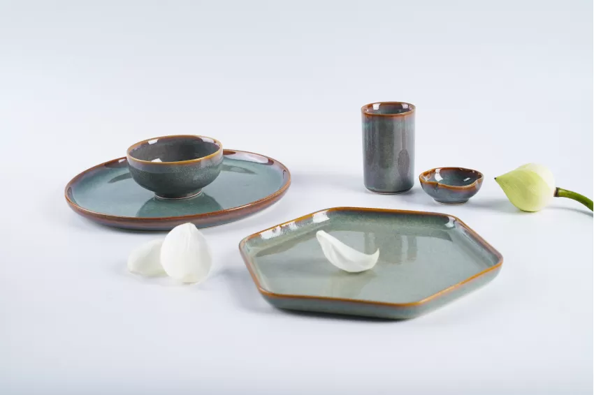 gifts for ceramic lovers, handmade ceramics, chus, tea set