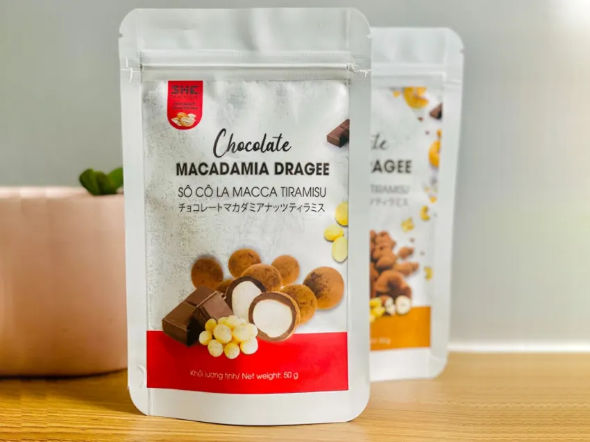 Chocolate Coated Macadamia