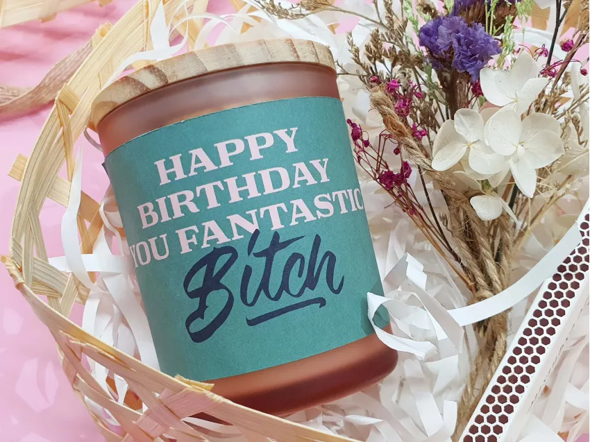 Quà Tặng Nến Thơm "Happy Birthday You, Fantastic Bitch", Set Quà Tặng Nến Thơm Thông Điệp Thú Vị Gây Ấn Tượng, Món Quà Sinh Nhật Độc Lạ