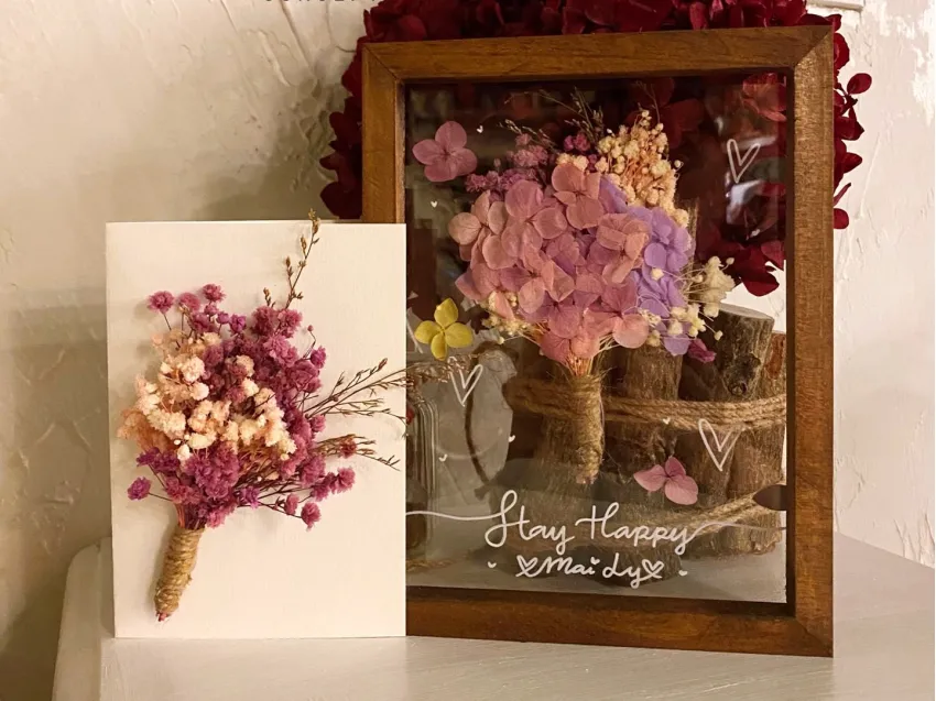 Bouquet Design, Rectangle Dried Flower Frame, Decorative Artwork, Rustic And Natural Beauty, Handcrafted Decor Item, Personalized Gifts