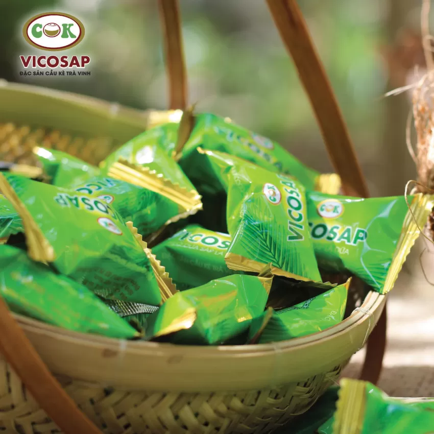 Pandan Leaf Macapuno Coconut Candy, Low-Sugar Coconut Candy, Not Overly Sweet, Served To Guests, Paired With Hot Tea, Gift For Parents